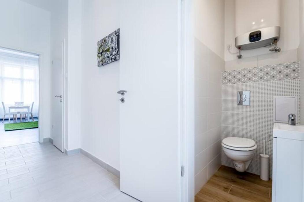Hi-Bp Sunny Home Apartments In The Heart Of Budapest Kültér fotó
